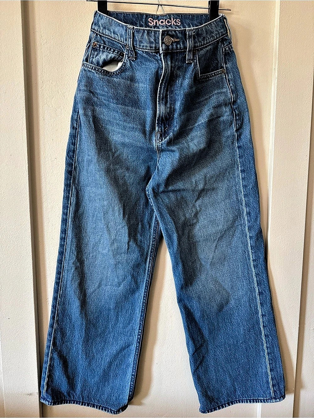 Mother SNACKS! The Lemon Twist Sneak Jeans Waist 25